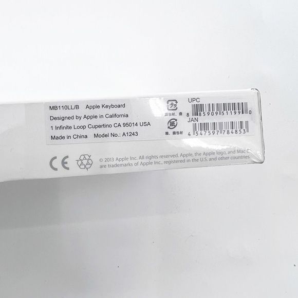 Apple Keyboard NIB Magic Keyboard with Numeric Keypad - Picture 3 of 5